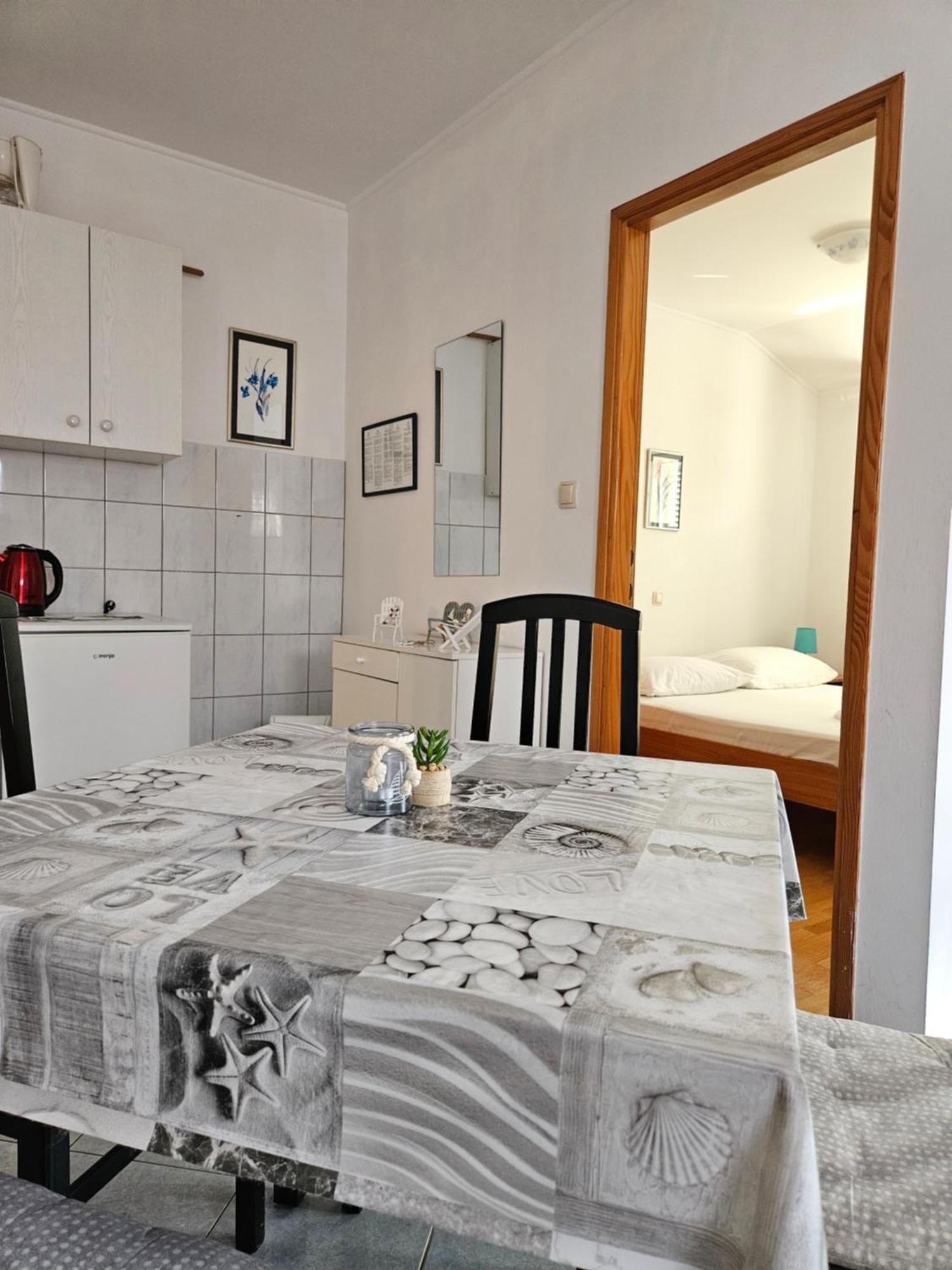 Apartments Marketic Baska  Luaran gambar
